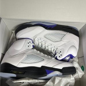 Jordan 5 concord size 10.5 men’s